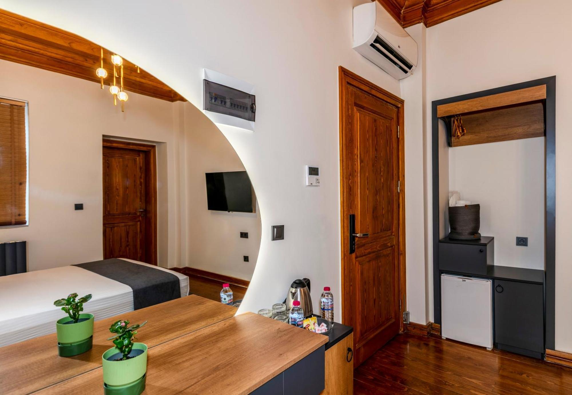 Elmira Pera Hotel & Spa - Special Class اسطنبول المظهر الخارجي الصورة